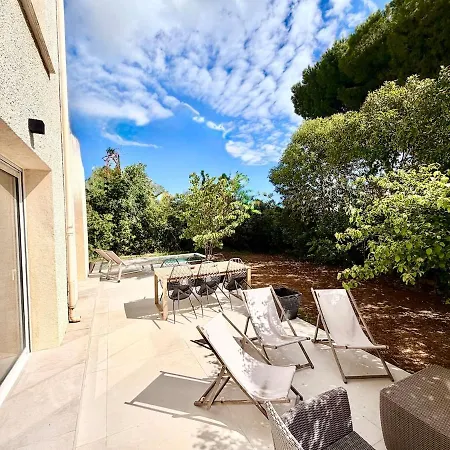 Maison Moderne, 4 Avec Piscine A Nimes
