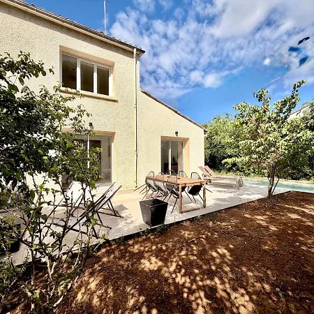 Maison Moderne, 4 Avec Piscine A Nimes